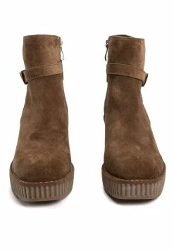 Réduction Alma en Pena Bottines compensées rond femme -Alma en Pena Soldes 2022 6af0ff6ff7234455b3acbb91a3069346