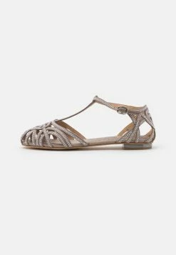 Alma en Pena Sandales Qualité Supérieure sandales et nu-pieds rond femme 15 Alma en Pena Sandales Qualité Supérieure sandales et nu-pieds rond femme -Alma en Pena Soldes 2022 751c628da0b34badad164220a90f5ea2