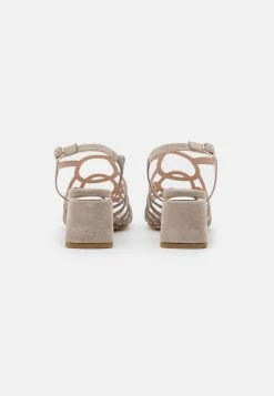 Alma en Pena Prix Abordable Sandales sandales et nu-pieds ouvert femme 12 Alma en Pena Prix Abordable Sandales sandales et nu-pieds ouvert femme -Alma en Pena Soldes 2022 c95af9a9c0c24e9796e3daa837c9ab35